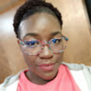 Meet your Posher, Mia